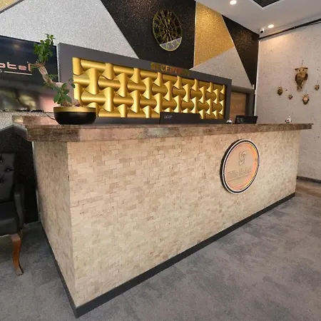 Mills 3* تِكيِرداغ